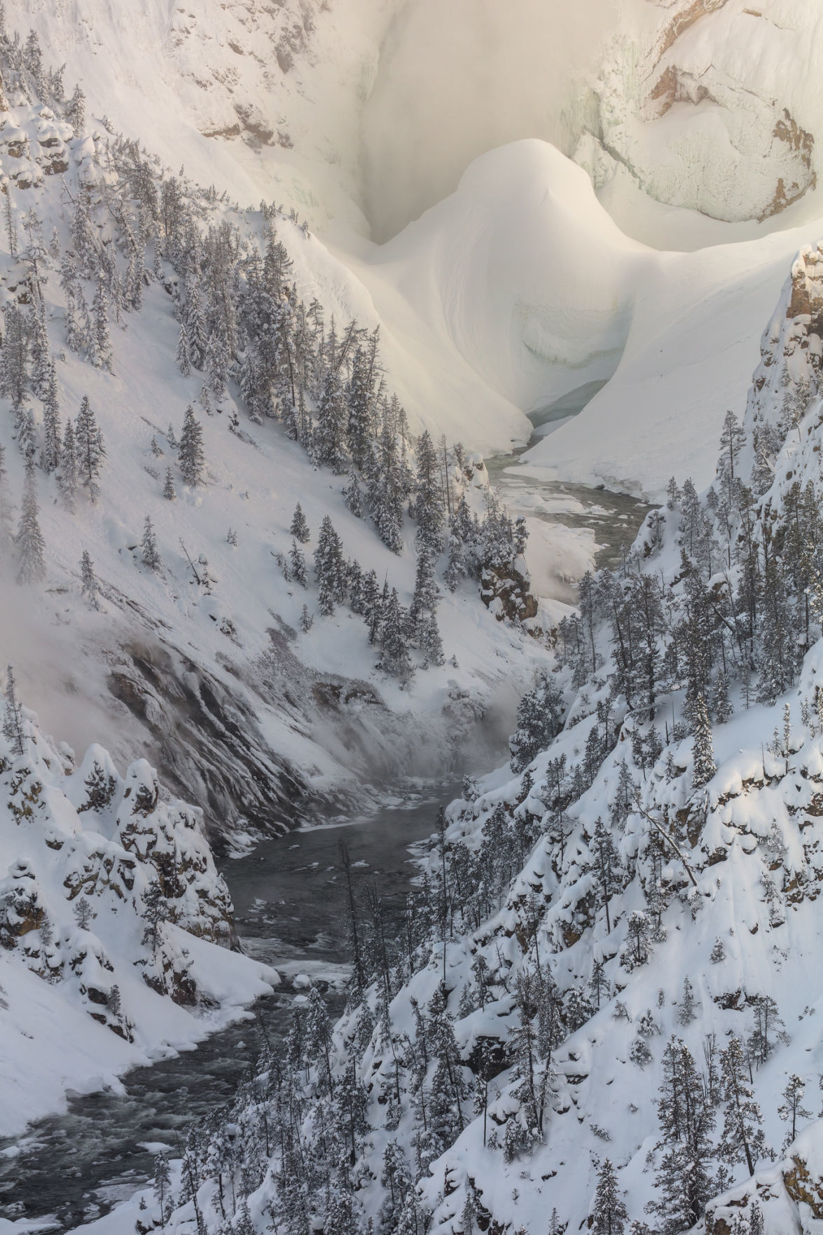 Lower Falls ephemeral ice dam from Inspiration Point